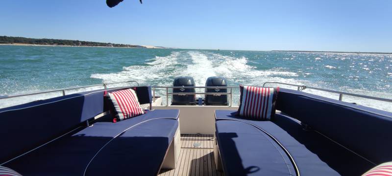 Accueil des bateaux lors du salon nautique d'Arcachon